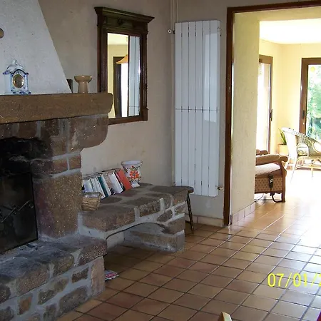 Gite Des Basses Touches Дом отдыха