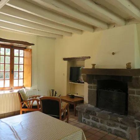 Дом отдыха Gite Des Basses Touches *